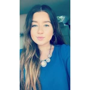 Meet your Posher, Caroline